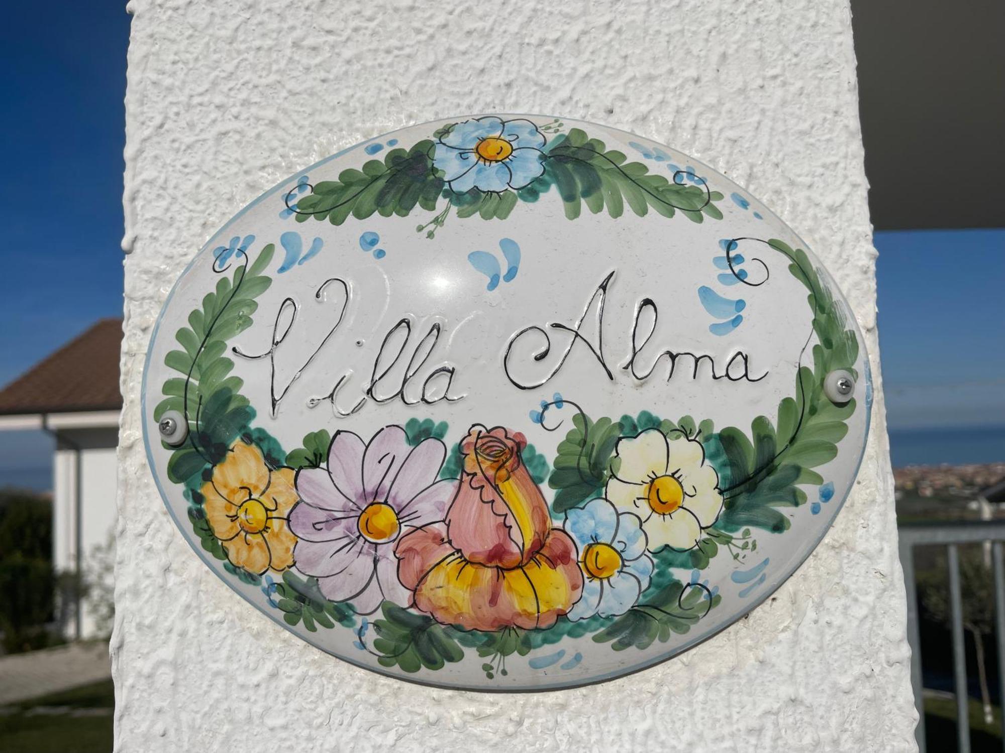 B&B Villa Alma San Costanzo Exterior photo
